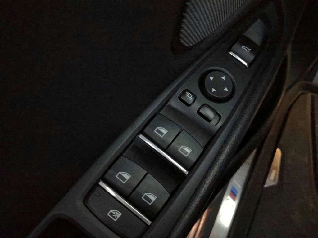 Used 2018 BMW X5 xDrive50i AWD/4WD image 35