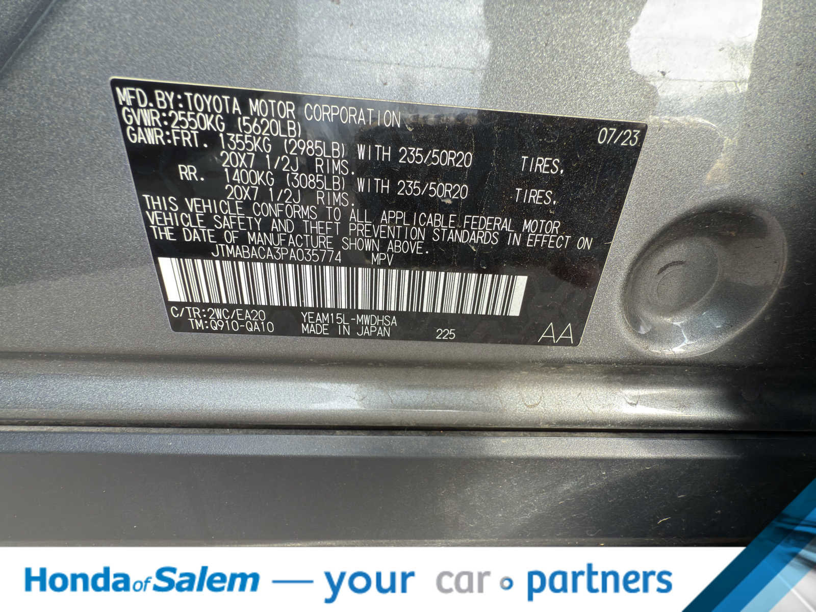 Used 2023 Toyota bZ4X Limited image 23