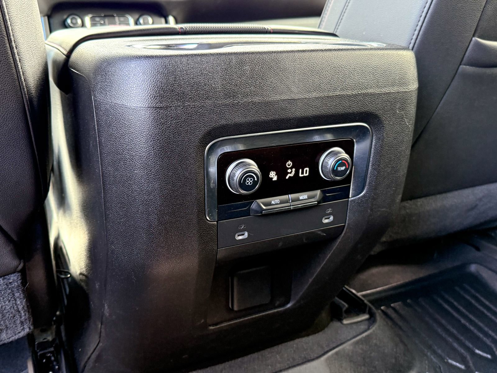 Certified 2021 Chevrolet Tahoe RST AWD/4WD image 31