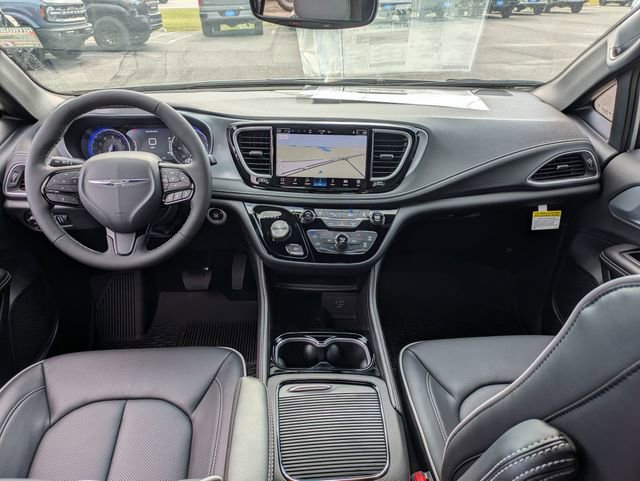 New 2026 Chrysler Pacifica Limited w/ S Appearance Package image 26