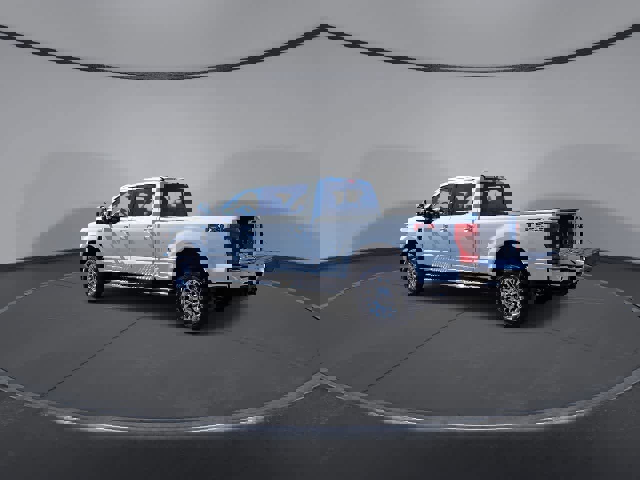 Used 2020 Ford F350 XLT w/ XLT Premium Package image 6