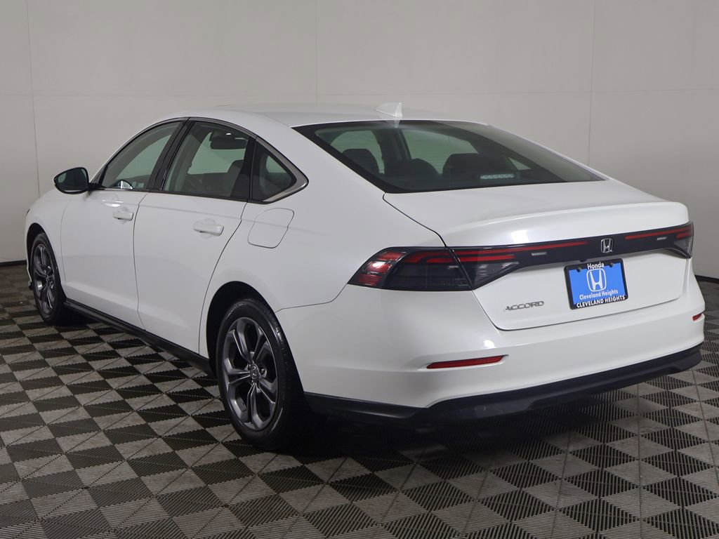 Used 2023 Honda Accord EX image 8