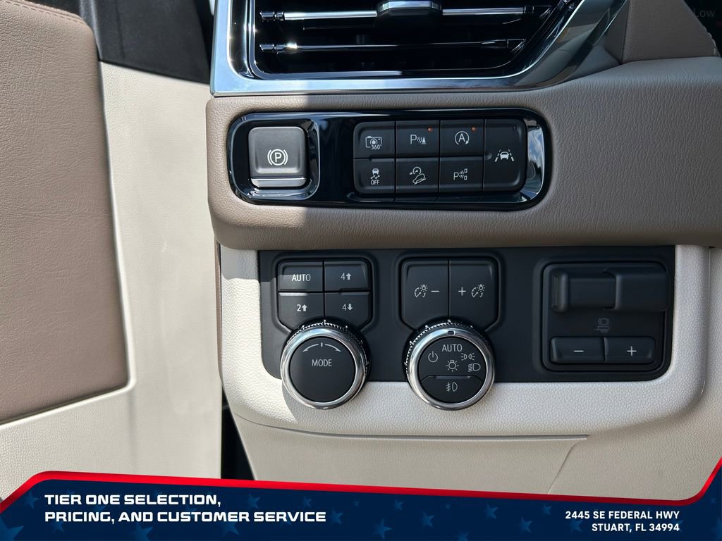 New 2026 GMC Yukon Denali w/ Denali Reserve Package AWD/4WD image 16