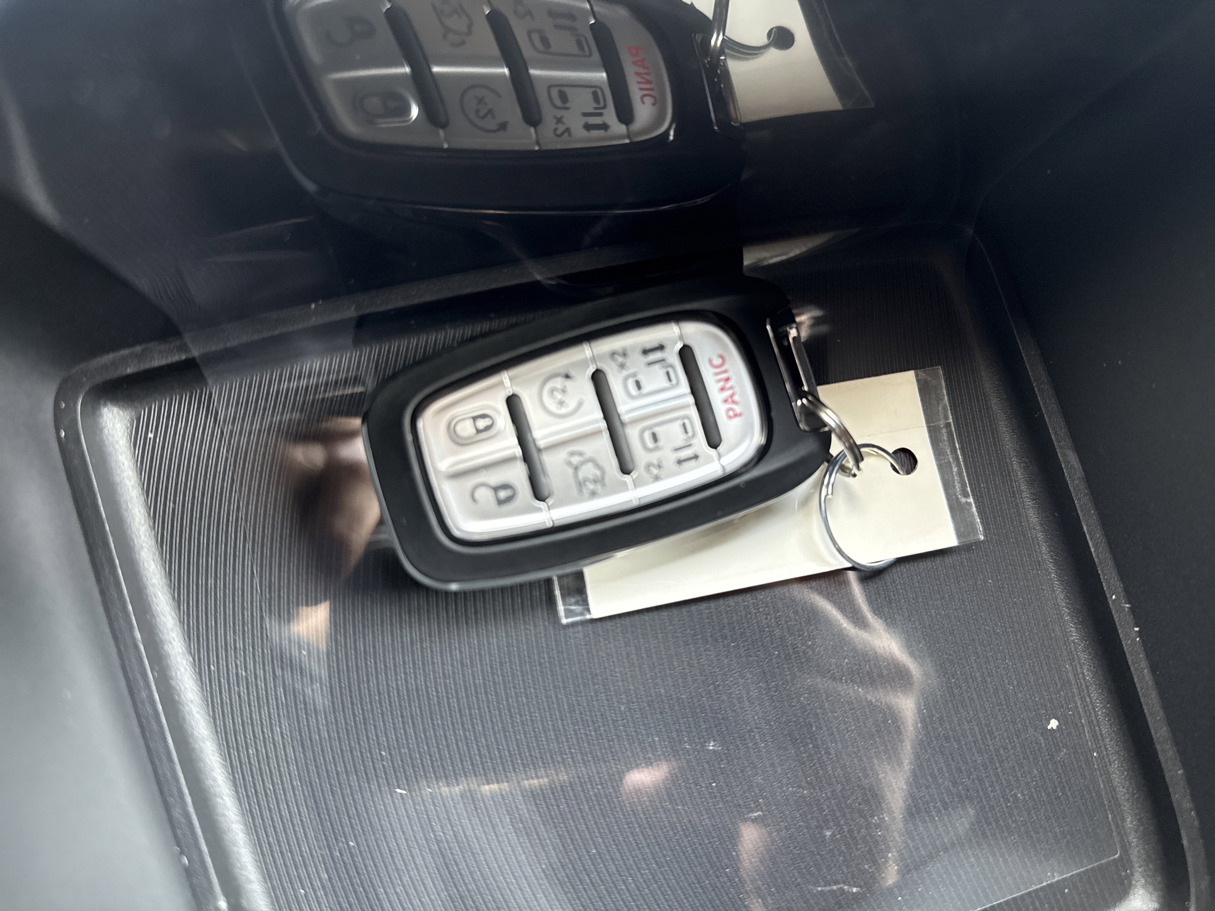 New 2026 Chrysler Pacifica Select image 30