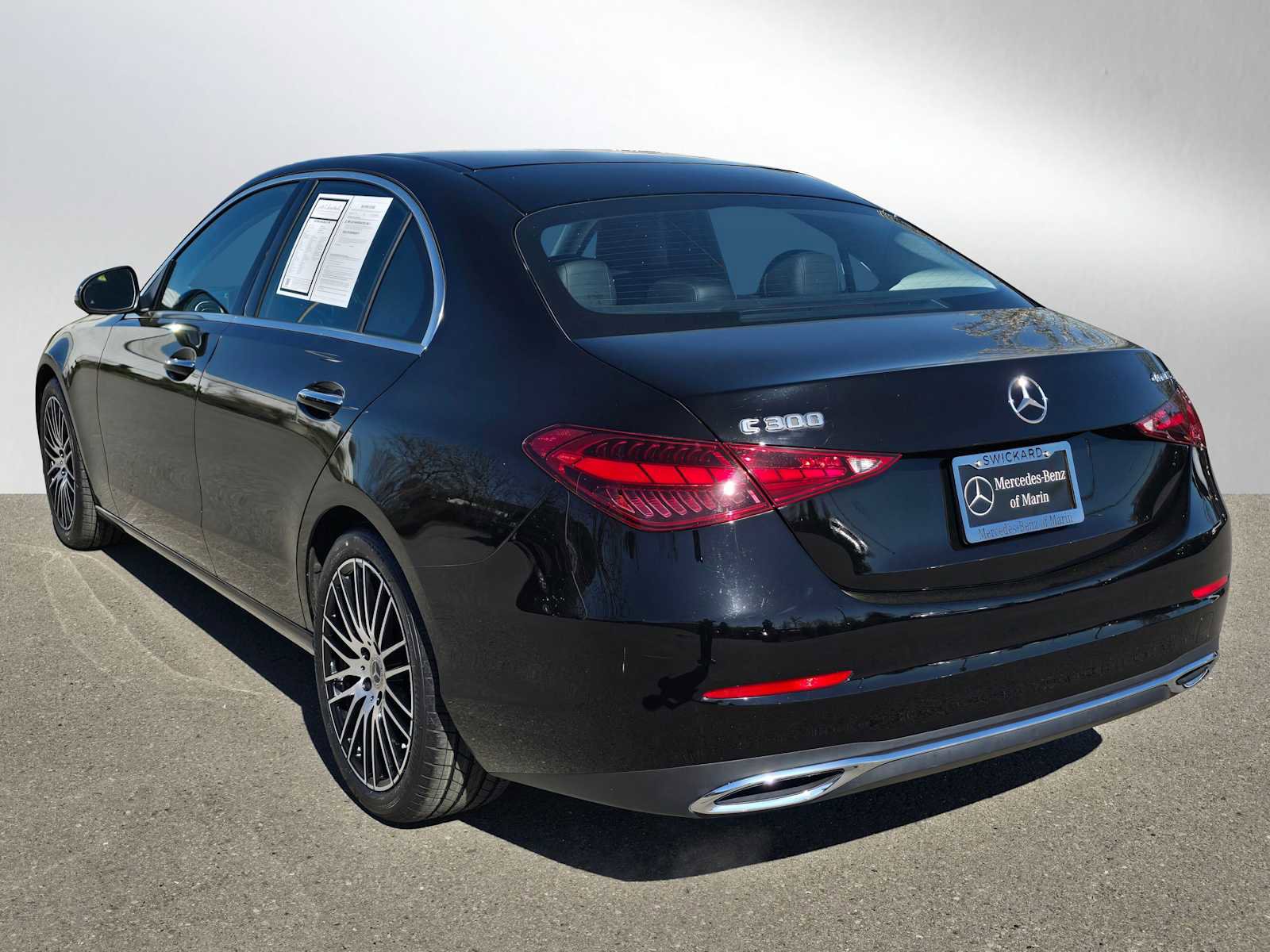 Used 2023 Mercedes-Benz C 300 4MATIC Sedan image 5