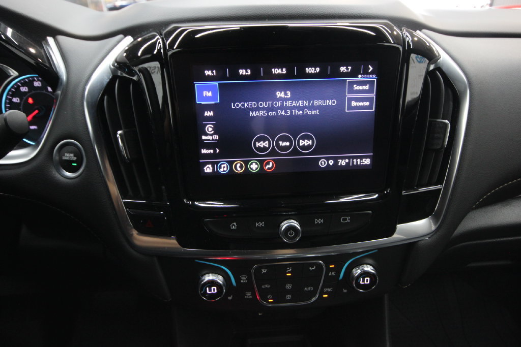 Used 2022 Chevrolet Traverse LT w/ LPO, Floor Liner Package AWD/4WD image 22
