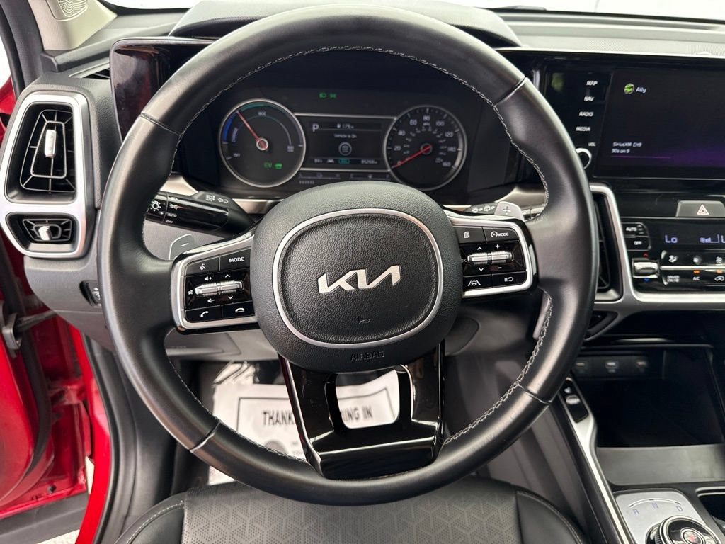 Used 2022 Kia Sorento S FWD image 24