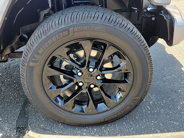 Used 2021 Jeep Wrangler Unlimited Sahara AWD/4WD image 7