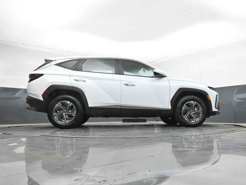 New 2026 Hyundai Tucson Blue SE AWD/4WD image 14