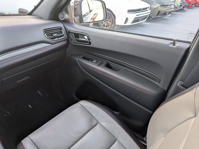Used 2023 Dodge Durango R/T image 19