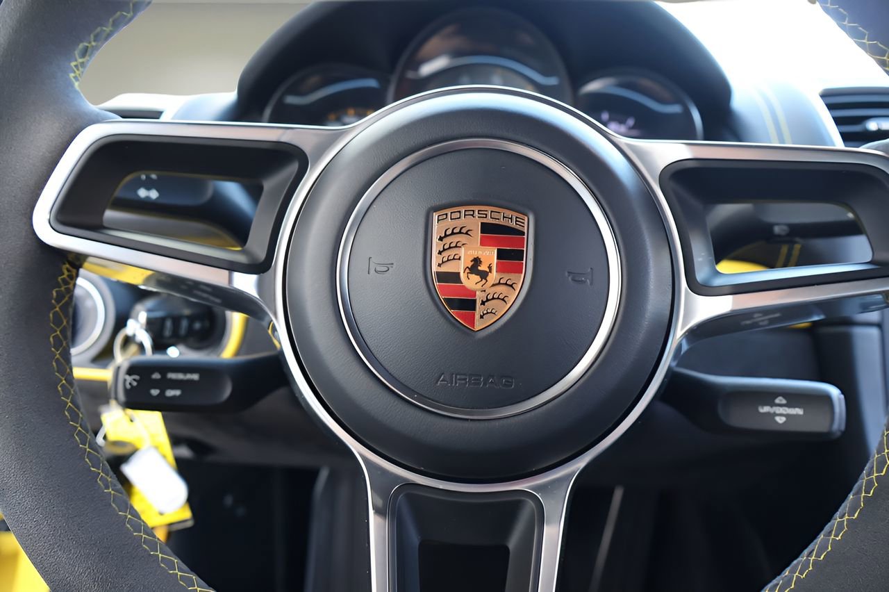 Used 2016 Porsche Cayman GT4 RWD image 16