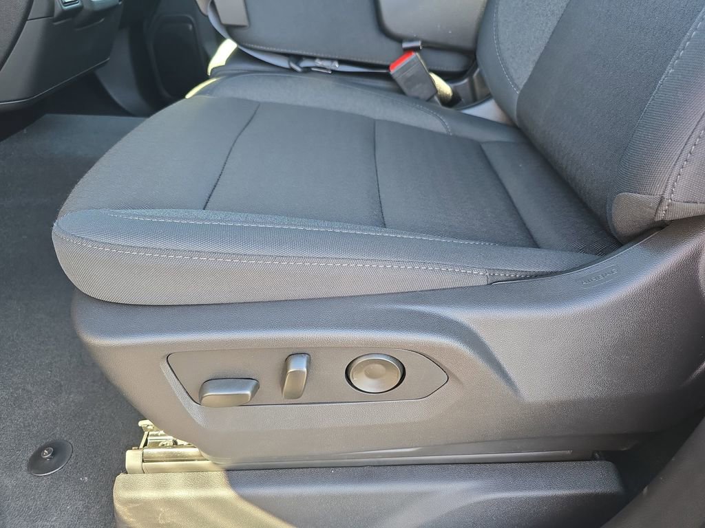 New 2026 Chevrolet Silverado 2500 Custom w/ Custom Value Package image 29