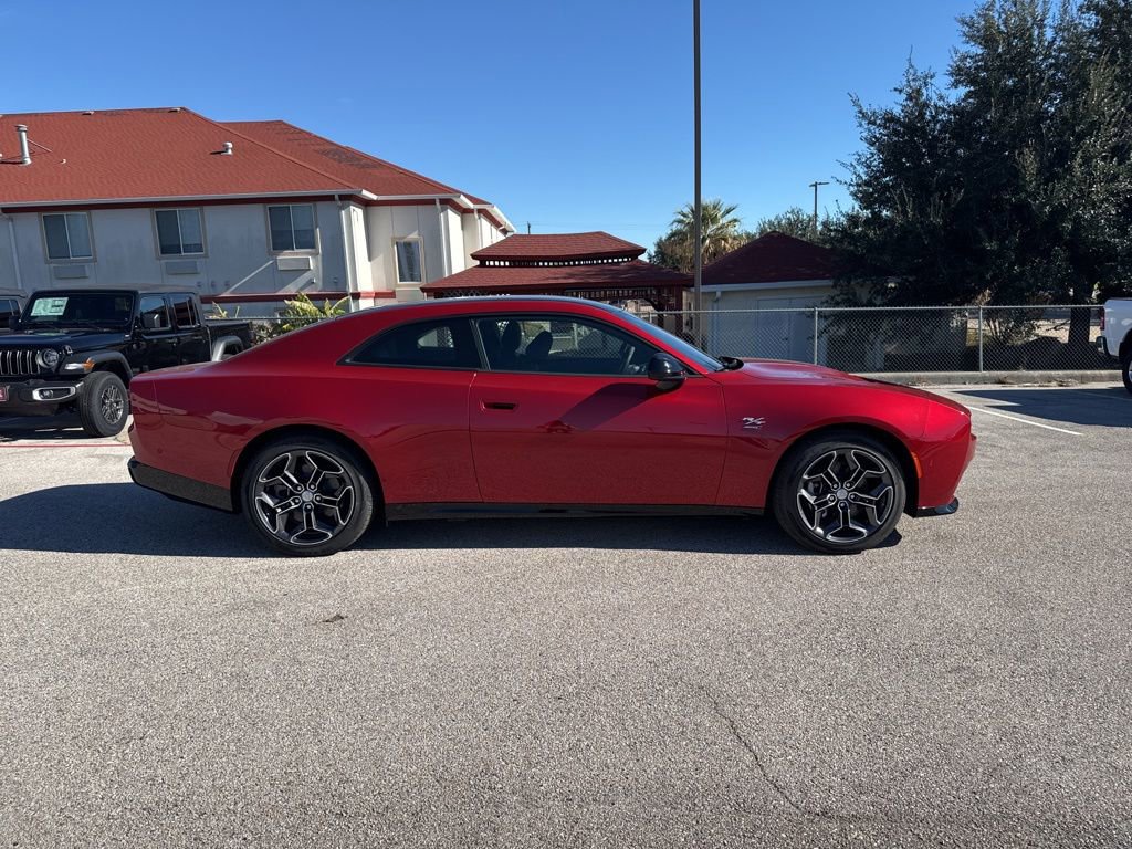 New 2024 Dodge Charger R/T w/ Plus Group image 2