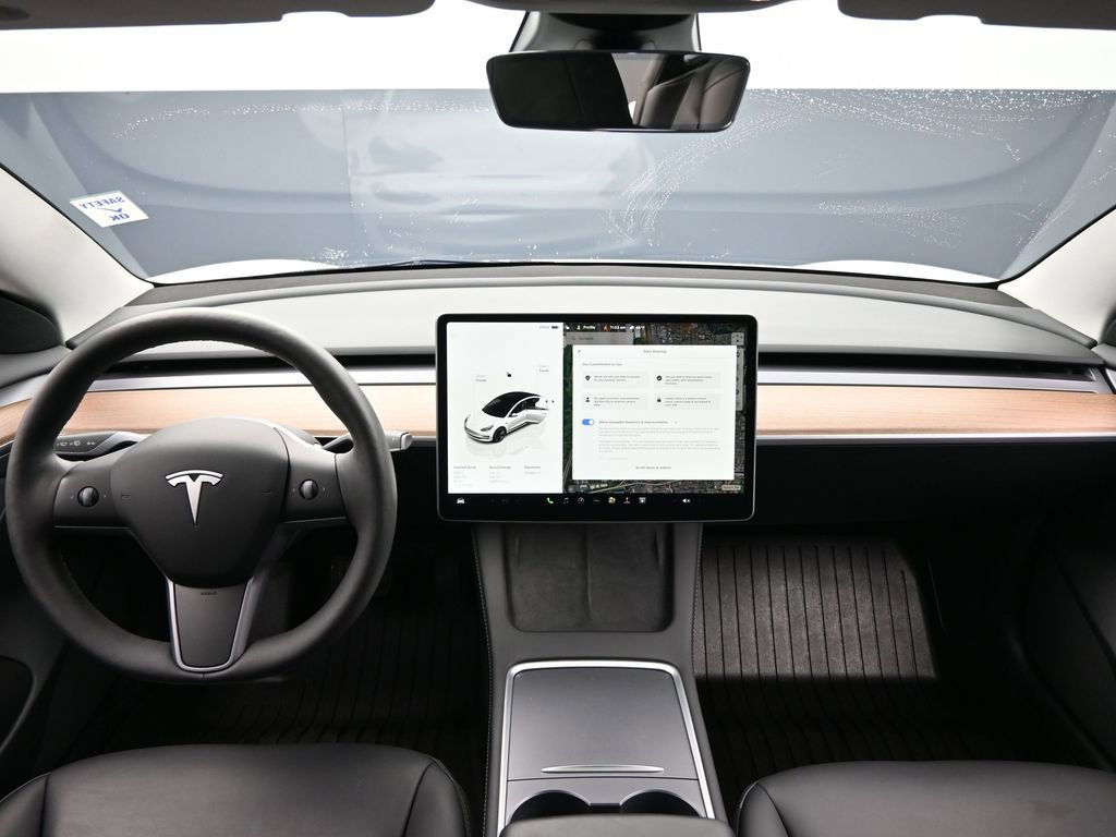 Used 2023 Tesla Model 3 Standard Range image 30