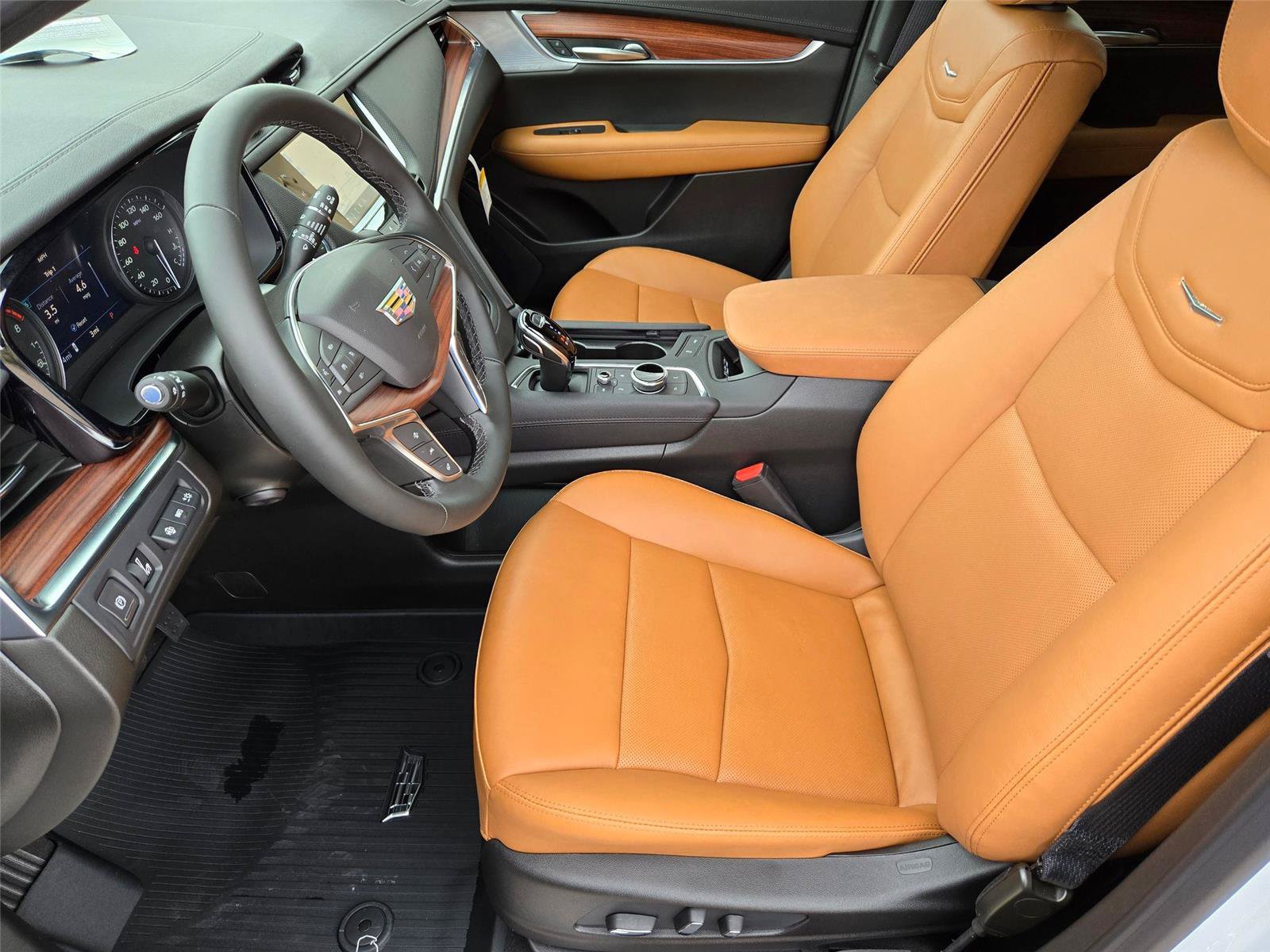 New 2026 Cadillac XT5 Premium Luxury w/ Driver Assist Package FWD image 11