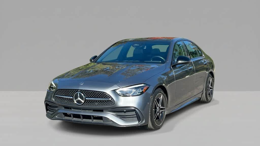Used 2023 Mercedes-Benz C 300 4MATIC Sedan image 4