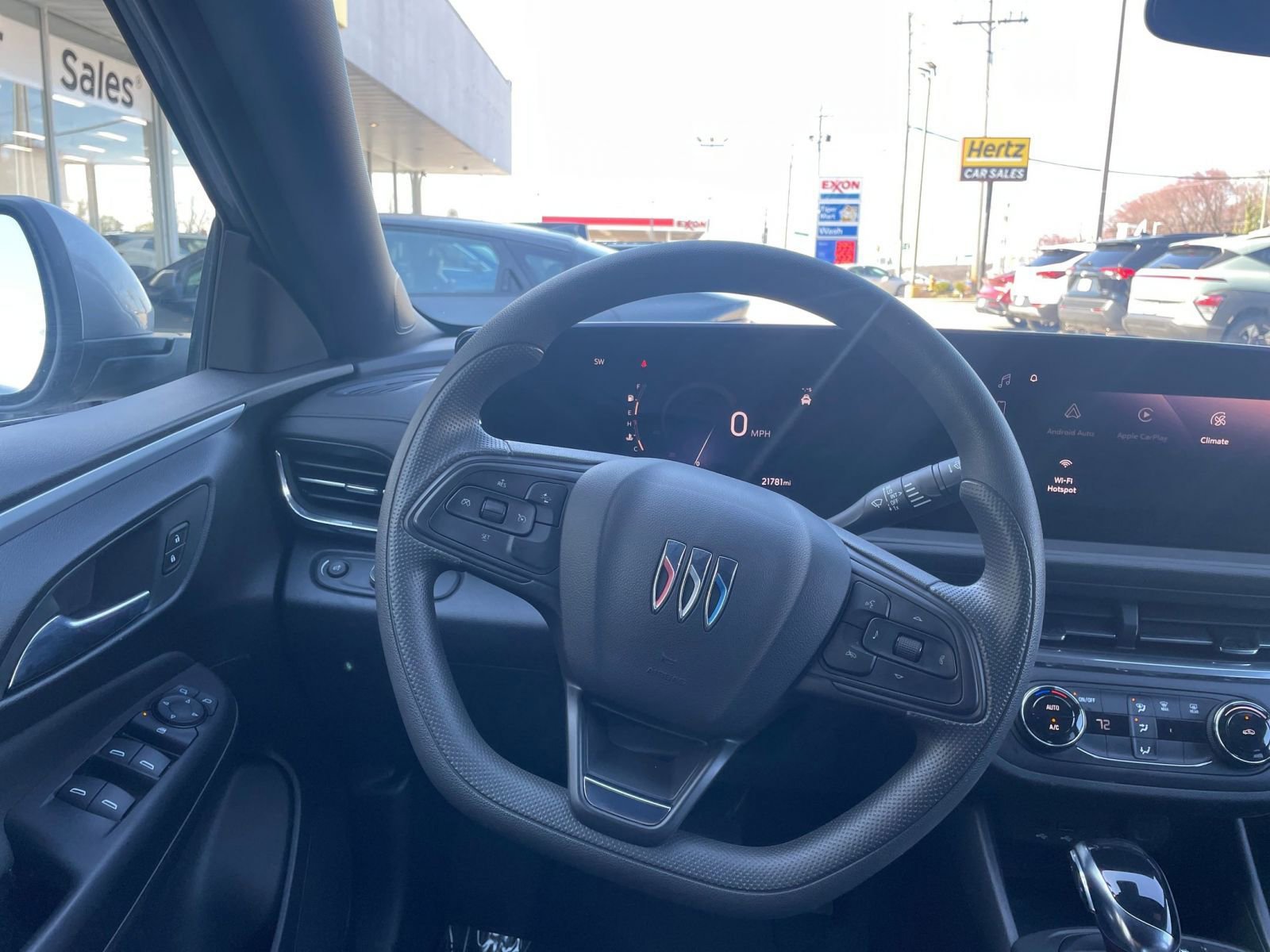 Used 2025 Buick Envista Preferred FWD image 33