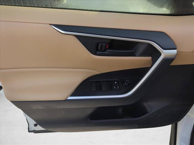 Certified 2024 Toyota RAV4 LE FWD image 11