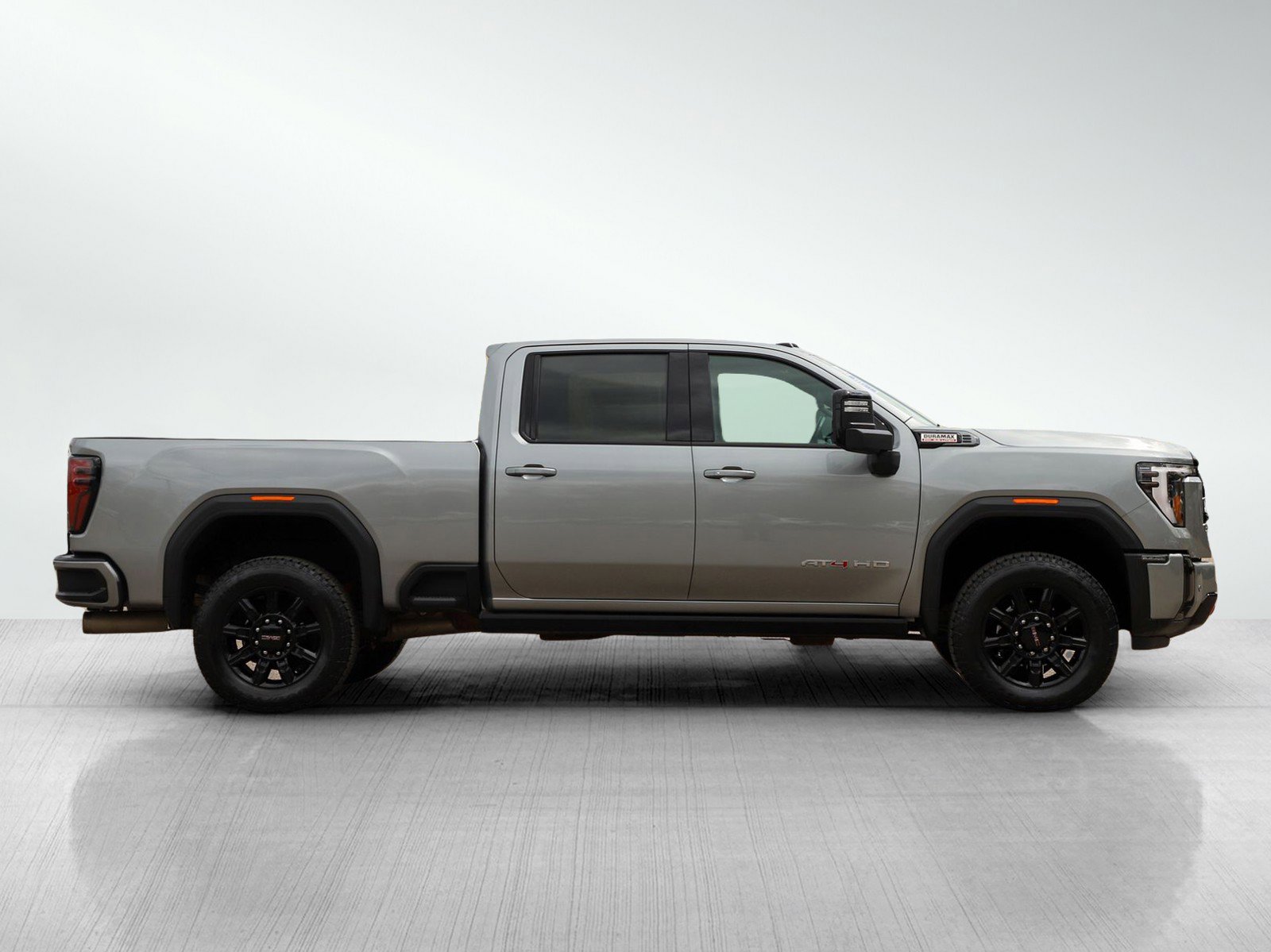 Used 2025 GMC Sierra 3500 AT4 w/ AT4 Premium Plus Package AWD/4WD image 6