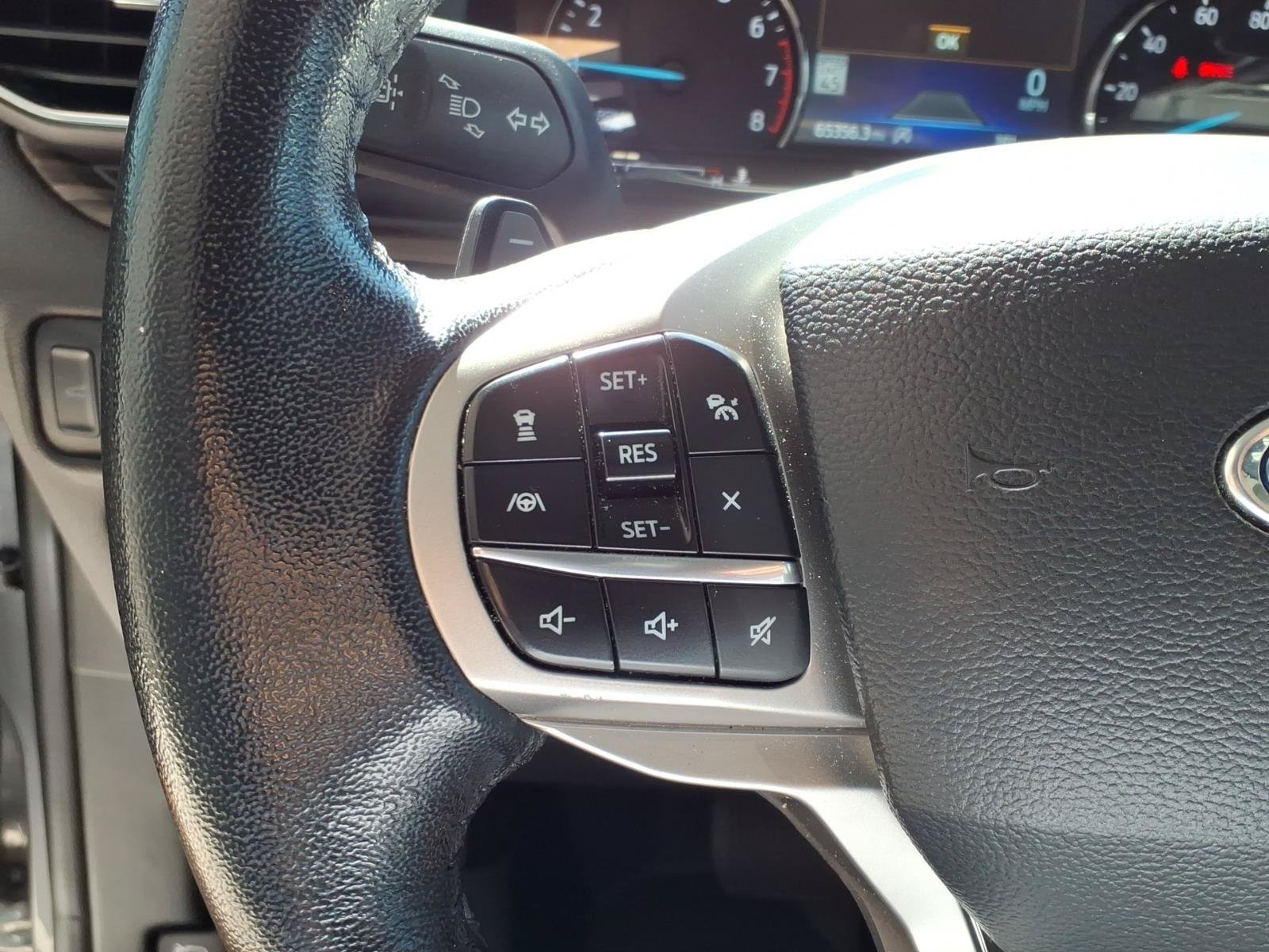 Used 2021 Ford Explorer Limited w/ Equipment Group 301A RWD image 15