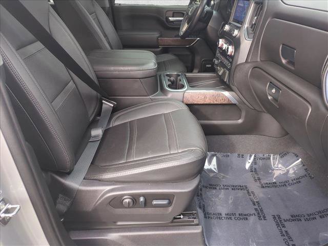 Used 2023 GMC Sierra 3500 Denali w/ Denali Ultimate Package image 22