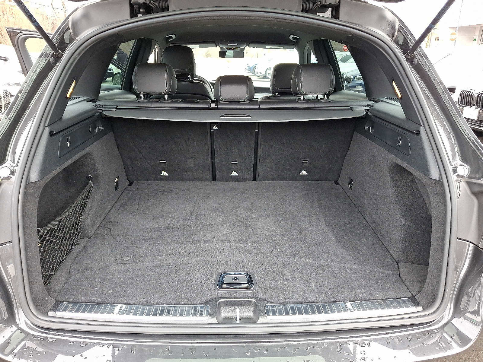 Used 2022 Mercedes-Benz GLC 300 4MATIC image 28
