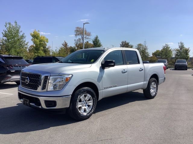 Used 2018 Nissan Titan SV