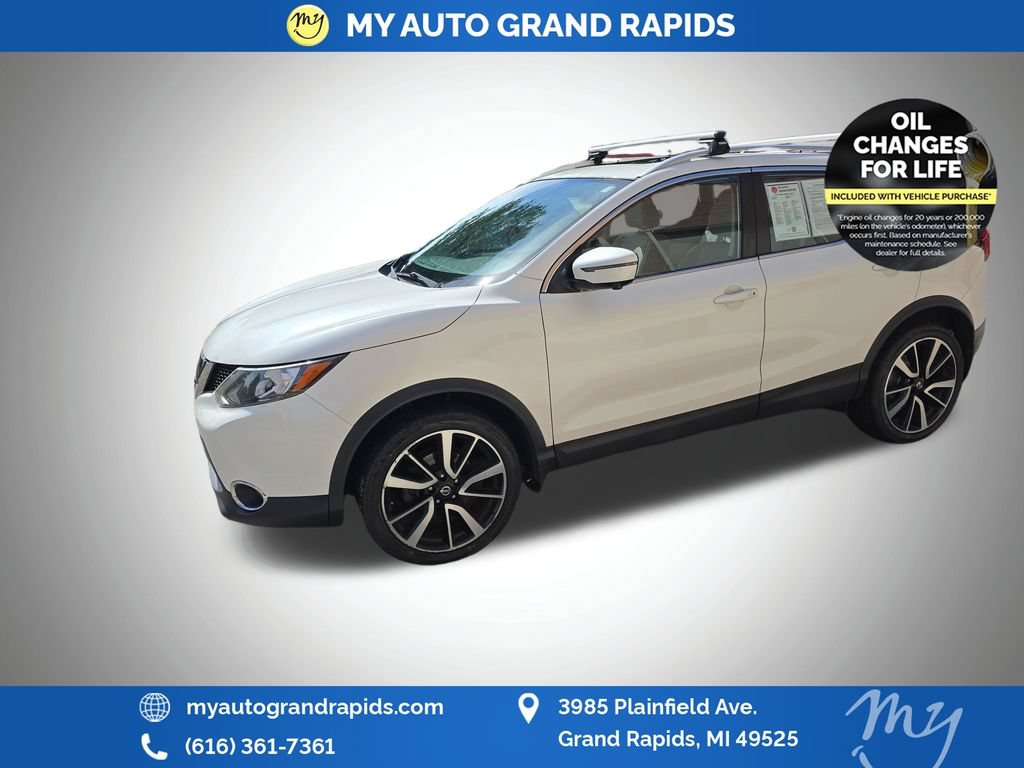 Used 2017 Nissan Rogue Sport SL w/ SL Premium Package AWD/4WD image 3