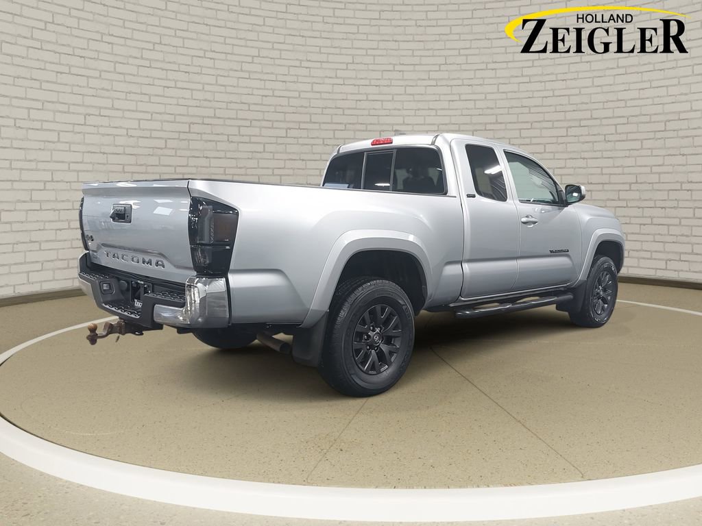 Used 2022 Toyota Tacoma SR5 image 5