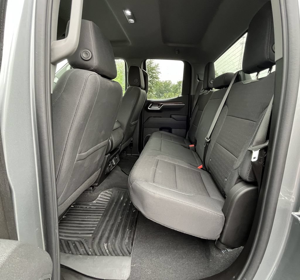 Certified 2026 Chevrolet Silverado 1500 LT AWD/4WD image 14