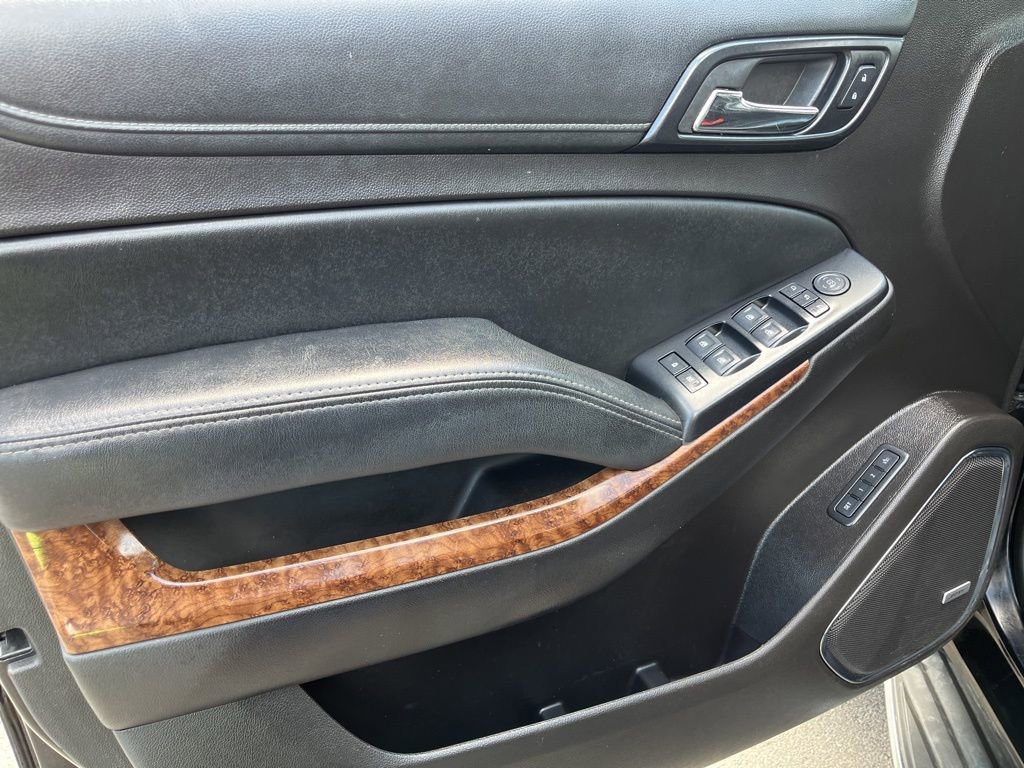 Used 2015 Chevrolet Suburban LTZ w/ Max Trailering Package AWD/4WD image 25