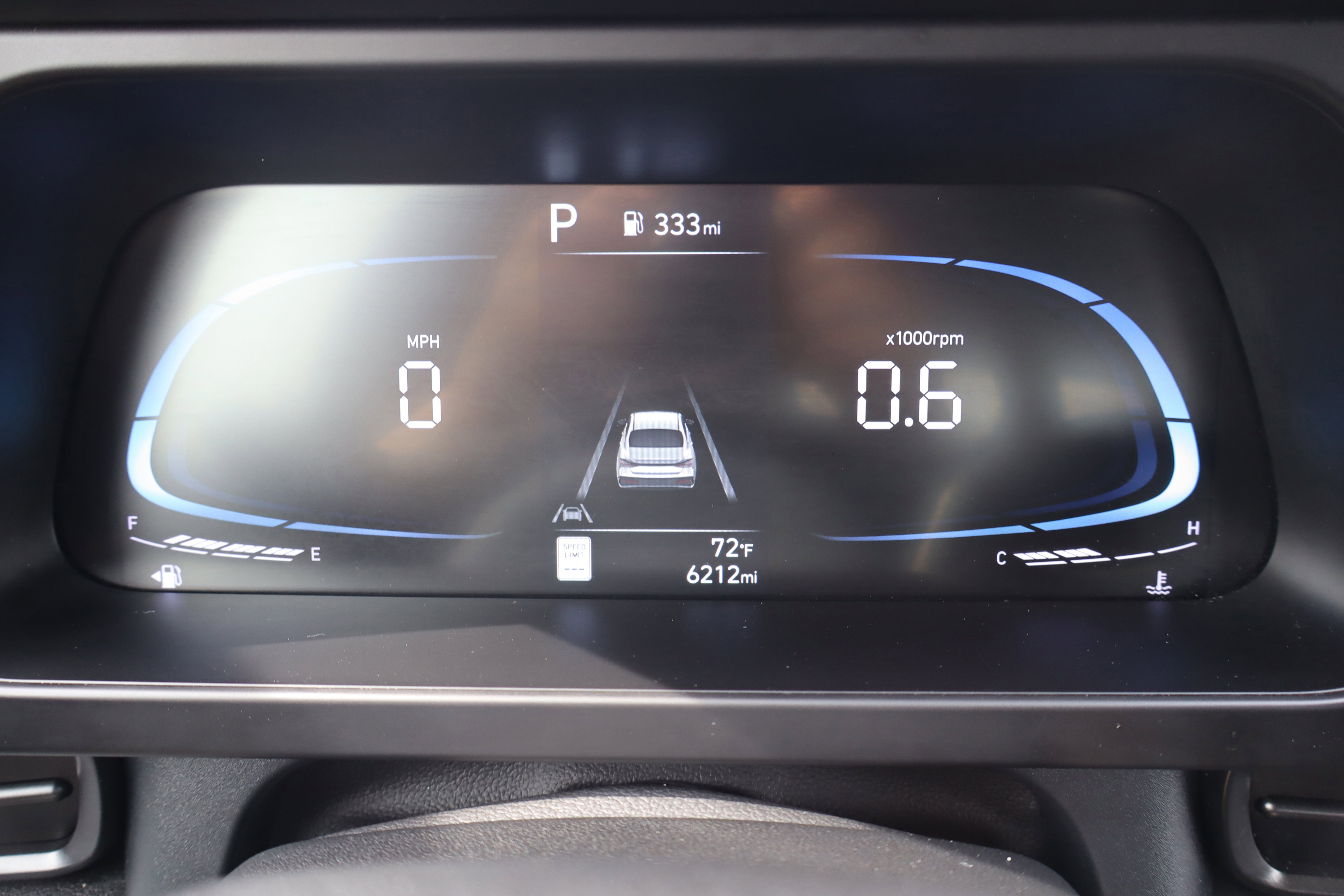 Used 2025 Hyundai Elantra Sport image 23