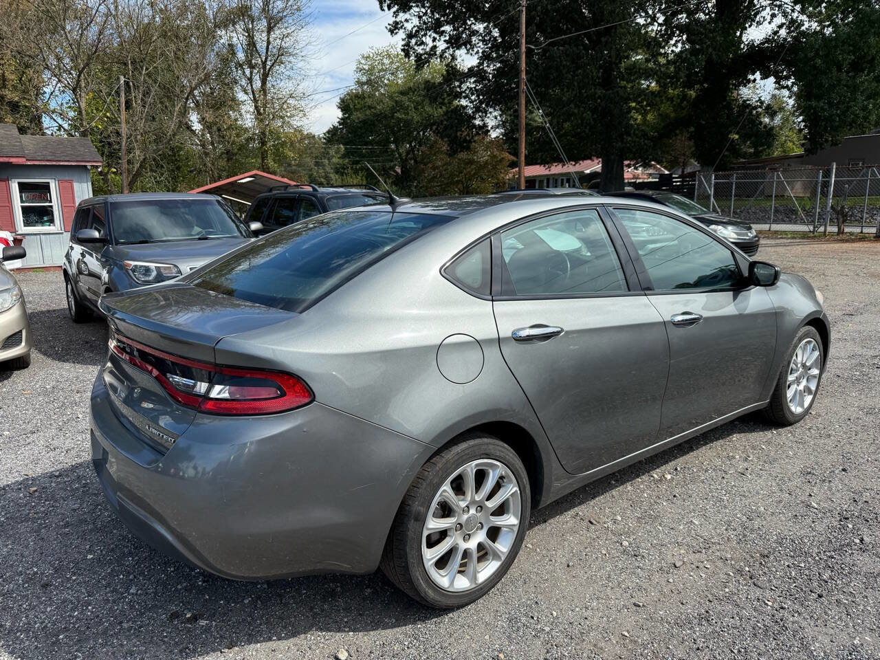 Used 2013 Dodge Dart Limited image 9