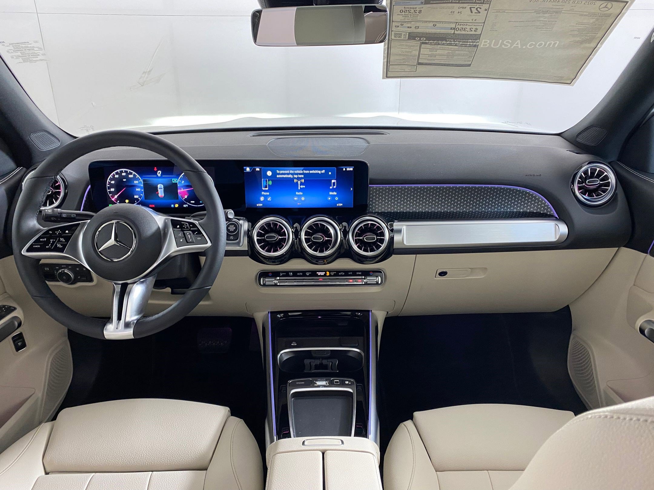 New 2025 Mercedes-Benz GLB 250 4MATIC image 14