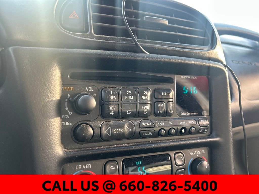 Used 2000 Chevrolet Corvette Coupe w/ Memory Pkg image 17