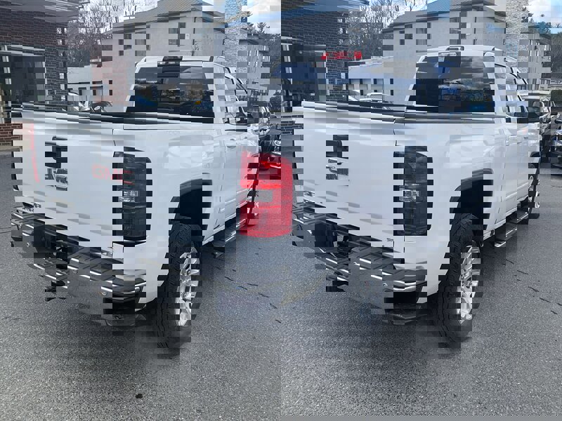 Used 2016 GMC Sierra 1500 SLE w/ SLE Value Package image 5