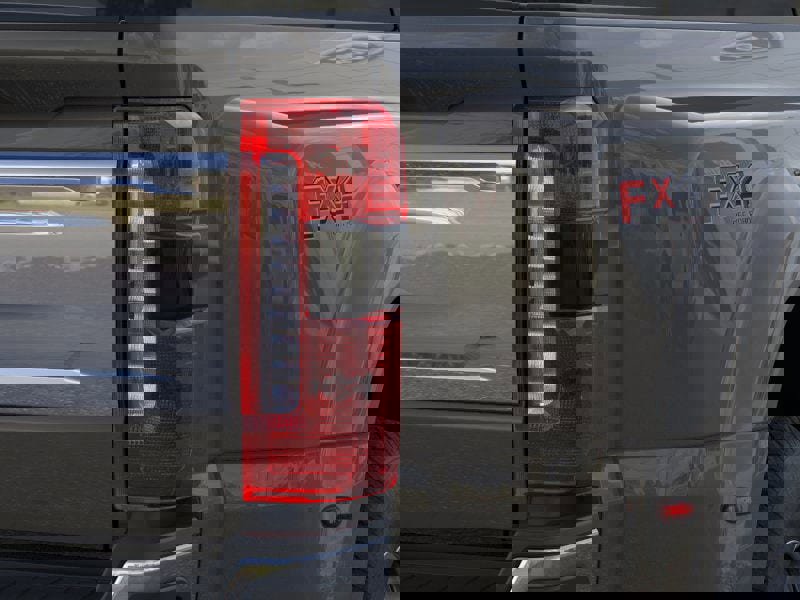 New 2026 Ford F350 4x4 Crew Cab DRW Super Duty image 21