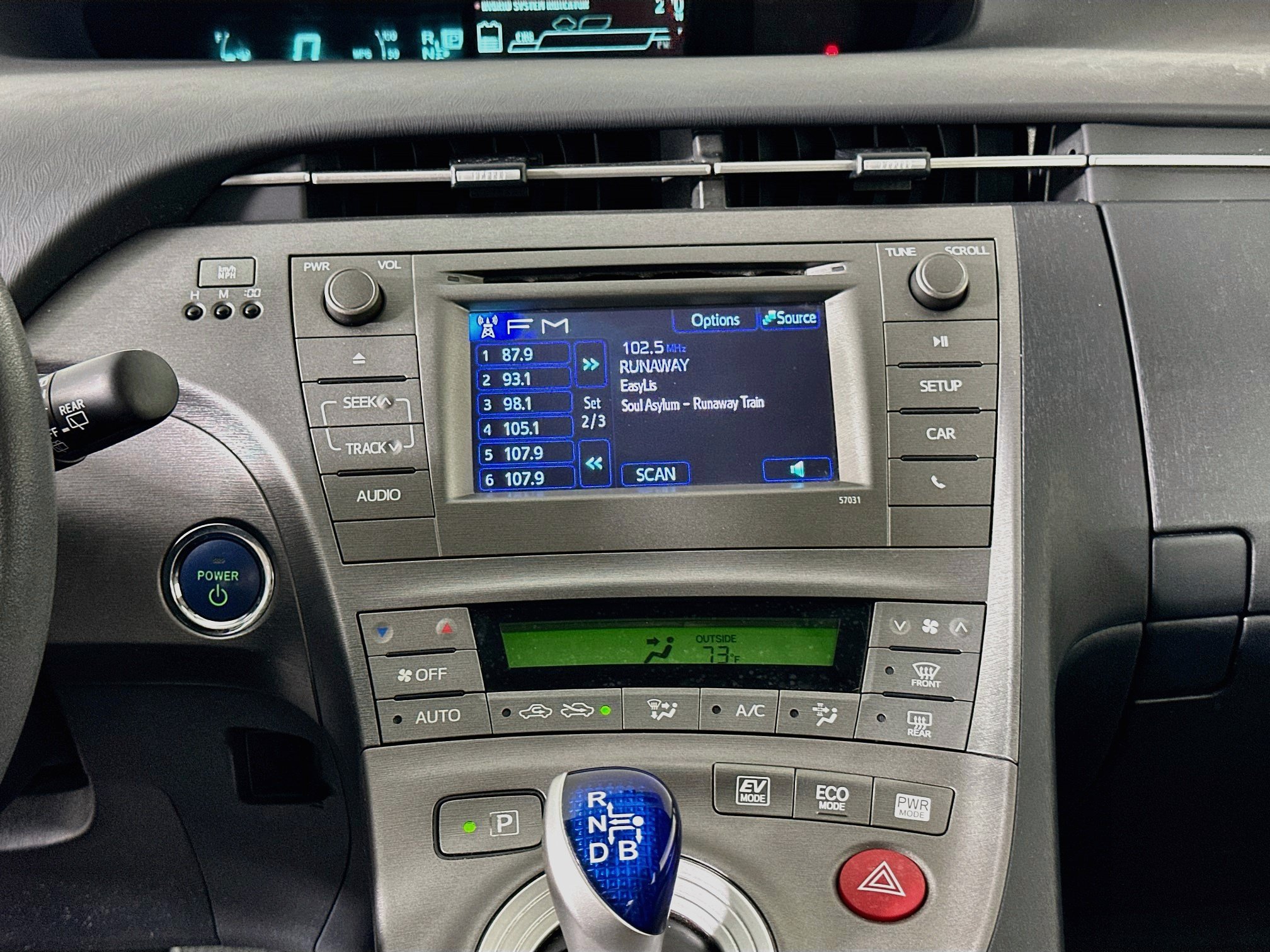Used 2014 Toyota Prius Two FWD image 21