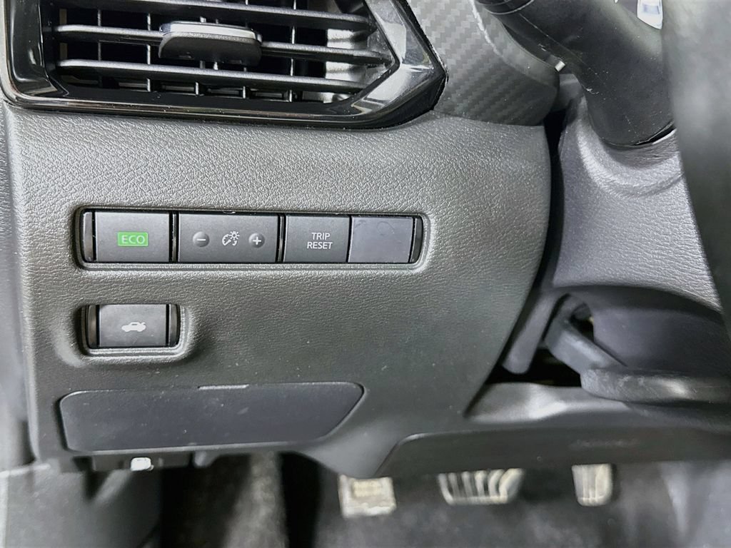 Certified 2024 Nissan Sentra SV w/ SV Premium Package FWD image 21