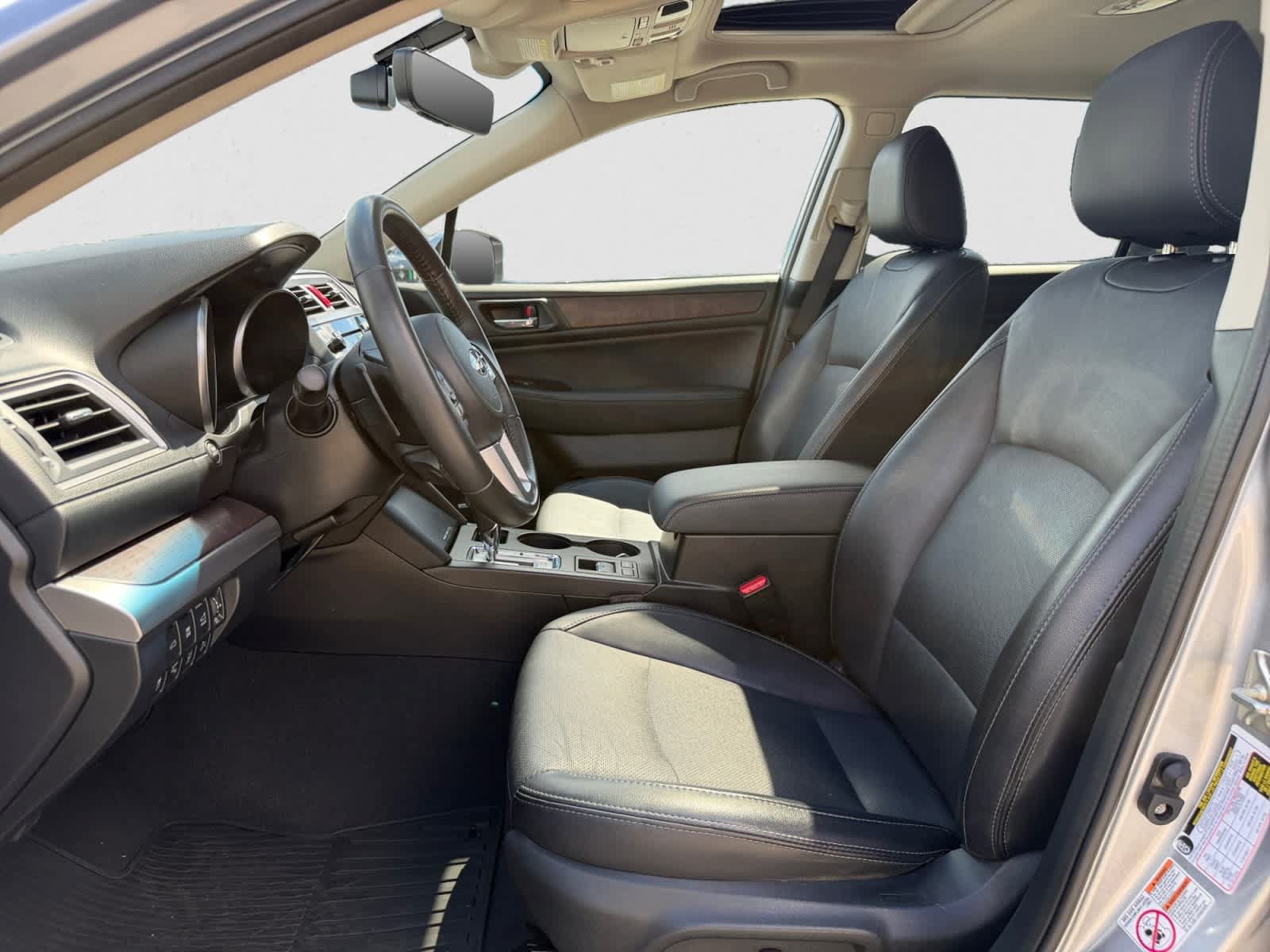 Used 2017 Subaru Outback 2.5i Limited AWD/4WD image 15