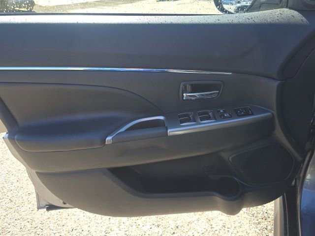 Used 2024 Mitsubishi Outlander Sport SE image 22