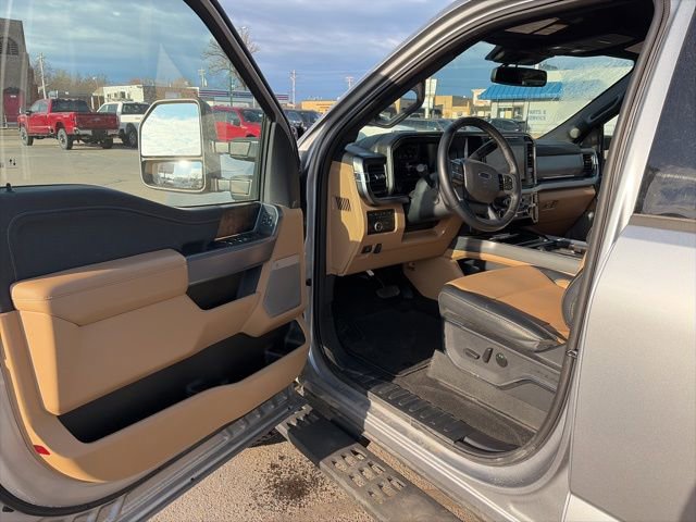 Used 2024 Ford F350 Lariat w/ Tremor Off-Road Package image 10