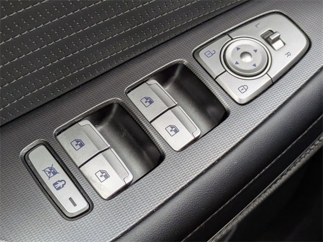 Used 2024 Hyundai Palisade Calligraphy image 25