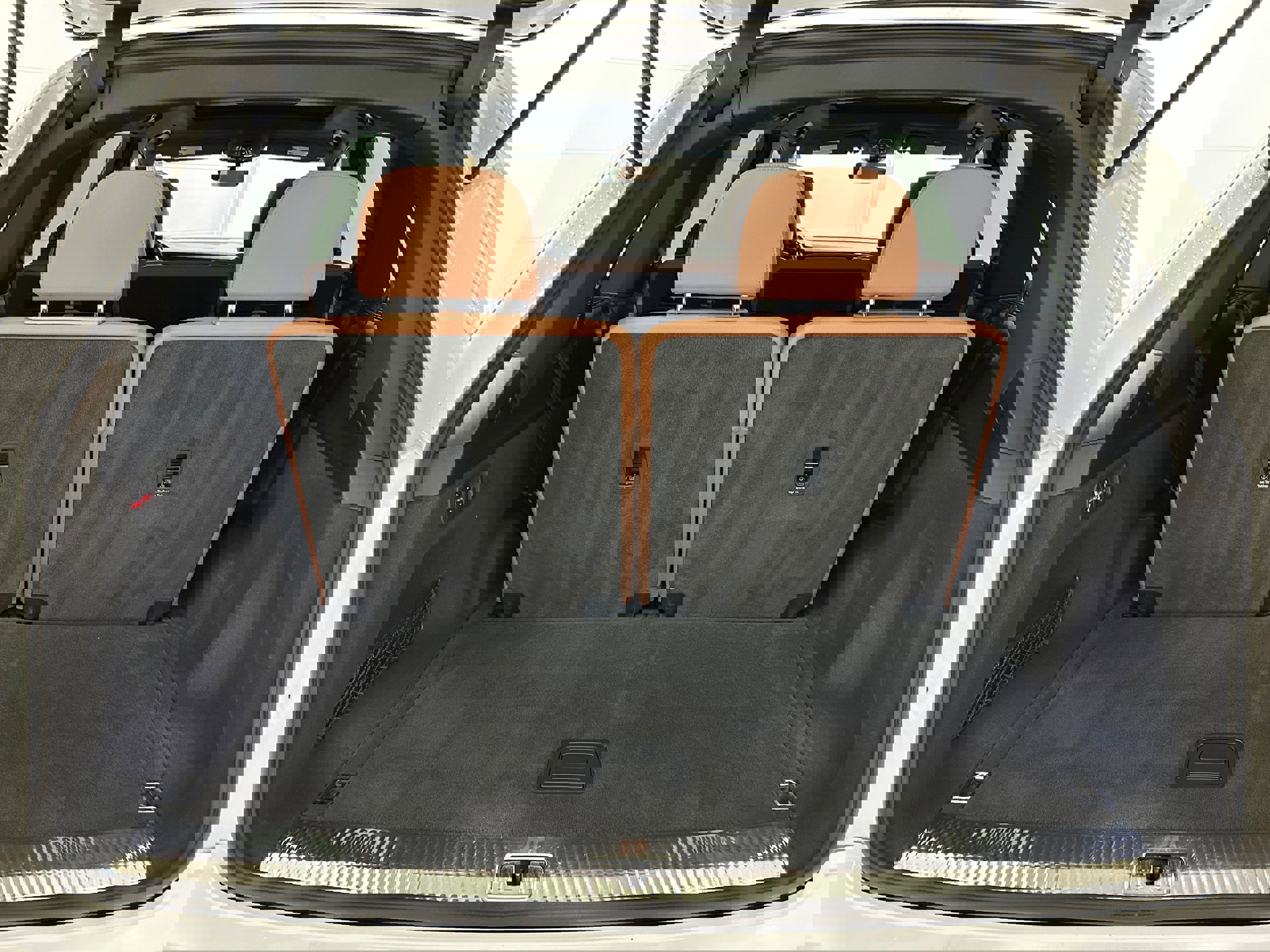 Used 2021 Audi Q7 image 35