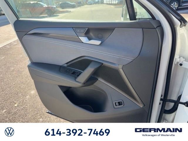 New 2026 Volkswagen Tiguan SE image 25