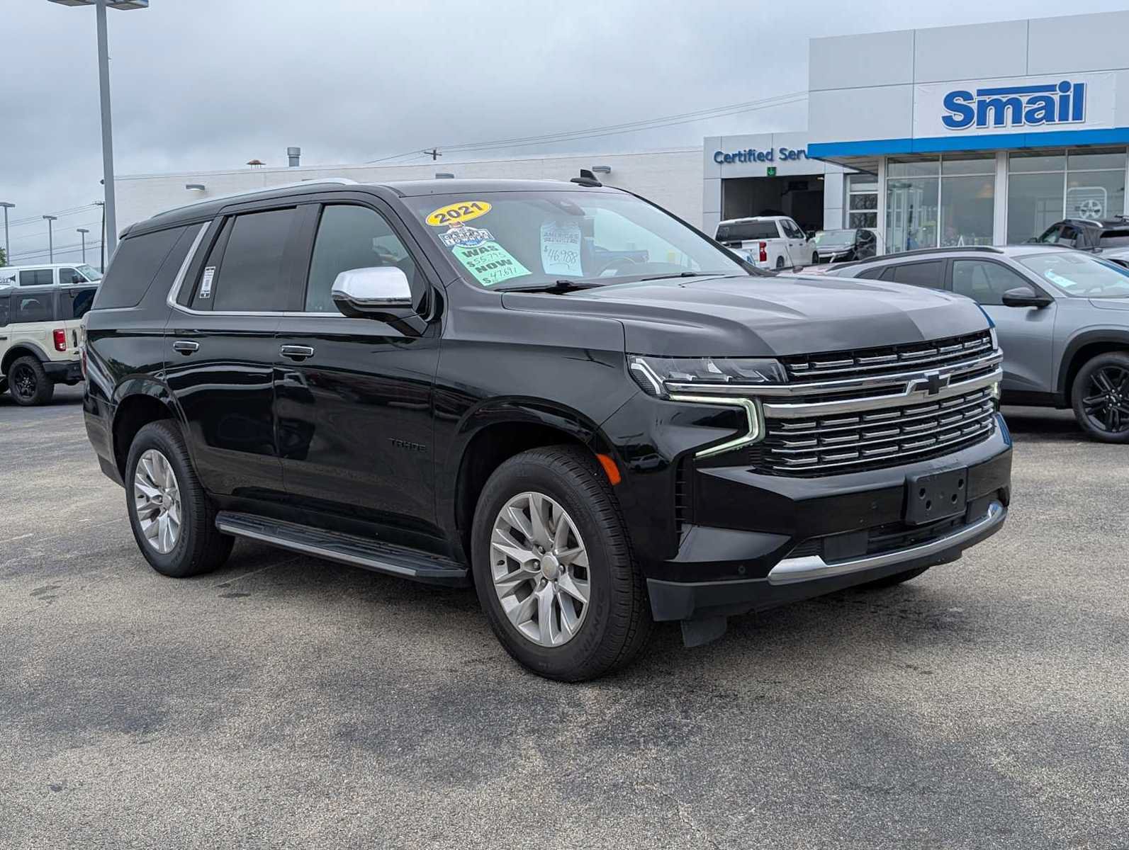 Used 2021 Chevrolet Tahoe Premier AWD/4WD image 6
