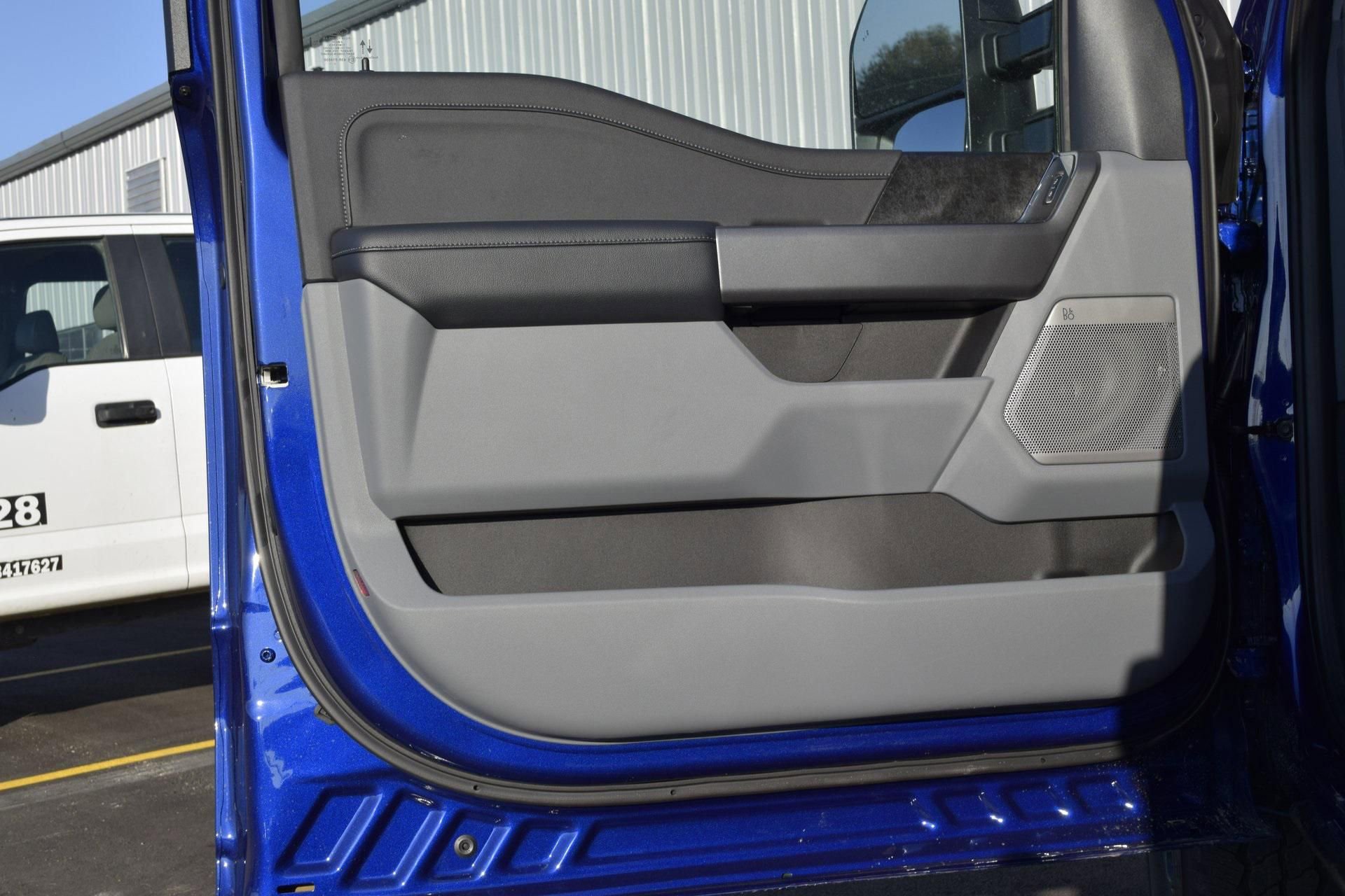 New 2026 Ford F250 XLT w/ XLT Premium Package AWD/4WD image 19