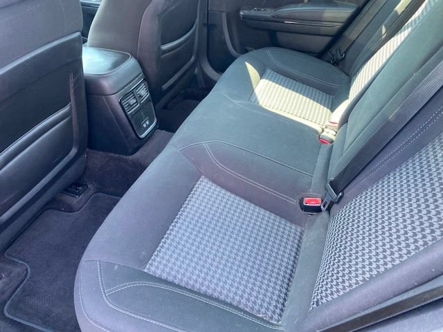 Used 2018 Dodge Charger GT w/ Blacktop Package AWD/4WD image 11