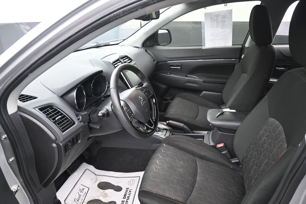Used 2023 Mitsubishi Outlander Sport LE AWD/4WD image 20