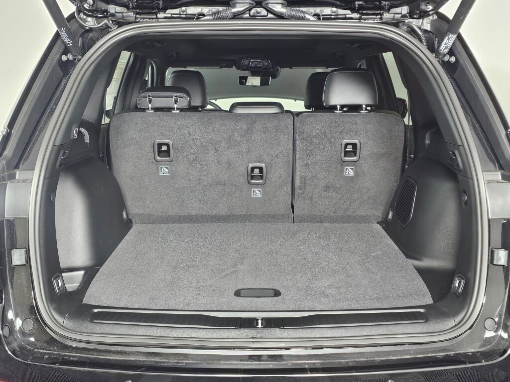 New 2026 Jeep Grand Cherokee Limited image 16